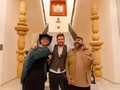 El viento Zonda no los frenó: Valen, Axel y Juan Fuentes grabaron su videoclip en Fiambalá