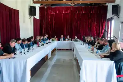 Frigerio reunió a los gabinetes en General Galarza: la definición del gobernador sobre la presencia territorial