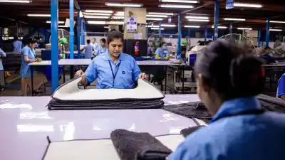 Paritarias textiles: cuánto cobrarán los empleados en diciembre y qué suma no remunerativa se paga