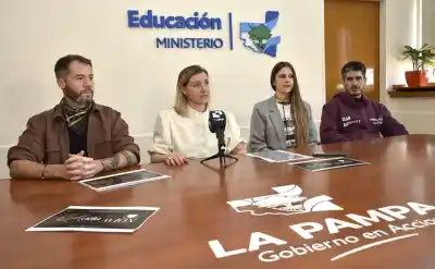 A 20 años de la ESI, La Pampa estrena una obra de teatro sobre violencias digitales