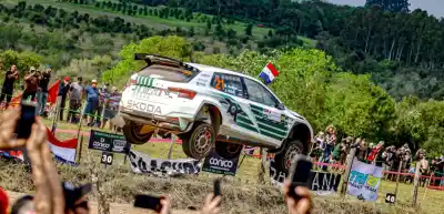 Rally del Paraguay: el binomio misionero Zarza-Espínola completó una primera etapa durísima y quedó séptimo en Rally4
