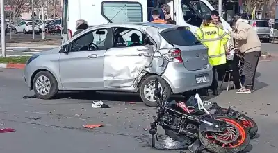 Murió el motociclista de 19 años accidentado en Spinetto: la fiscalía analiza las cámaras para determinar cómo ocurrió