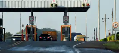 El Gobierno nacional adjudicó la concesión de las rutas 12 y 105: qué peajes sumará Misiones