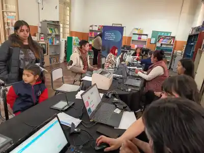 Operativo de DNI en una escuela de San Luis: qué trámites se pudieron hacer gratis
