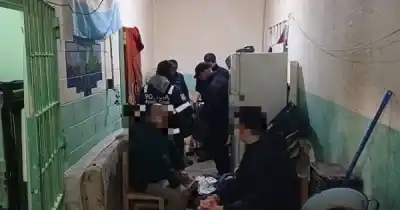 Secuestraron 22 celulares y una faca en una requisa a detenidos en Pico Truncado: quién ordenó el operativo