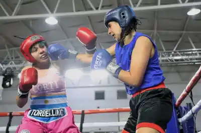 Tilisarao fue sede de una noche de boxeo con 12 combates: quién se destacó en el campeonato provincial