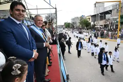 Jaldo reivindicó a Alberdi y reclamó un federalismo real: qué dijo sobre la concentración en Capital