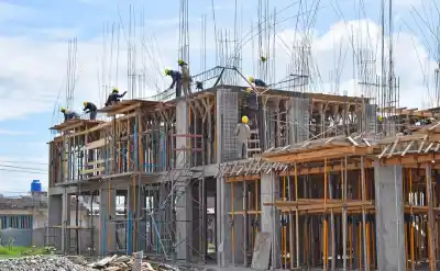 Déficit habitacional en Jujuy: la Provincia avanza con viviendas mientras cae la obra privada y crece la presión sobre los alquileres