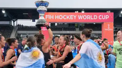 La final más épica: la emoción de Piti D'Elía tras el tercer Mundial de Las Leonas