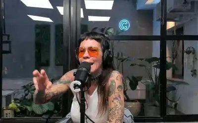 Lala Brillos: "El arte es nuestra forma de dar batalla sin perder la alegría"