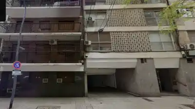 Dos hombres atrincherados en un departamento de Recoleta: la Policía entró por la ventana y los redujo