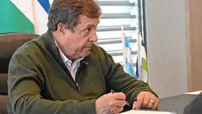 Weretilneck abrió la puerta a no ser candidato y acotó las elecciones a tres meses