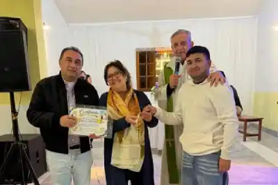 La Comuna de Estación Simbolar repara la Iglesia Santos Reyes Magos