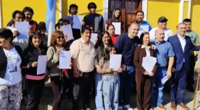 Tras 22 años de espera, 24 familias de Campo Santo lograron la escritura de sus casas