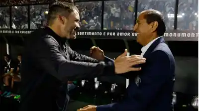 La figura histórica de River que rompió el silencio y envió un mensaje directo a Coudet