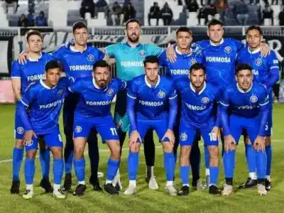 Sol de América visita a Douglas Haig en el Federal A