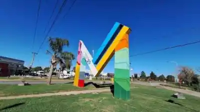 Últimas horas para diseñar la bandera de Monte Maíz: cómo participar