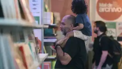 Vuelve la Feria del Libro a Rosario: 11 días con Borges, Piñeiro y Sacheri