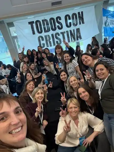 Más de mil mujeres peronistas reclamaron la liberación de Cristina en Catamarca