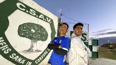 Dos hermanos, dos camisetas y una historia de sacrificio en el Cabot: Elías e Isaías Oballes se enfrentan en el Torneo Regional