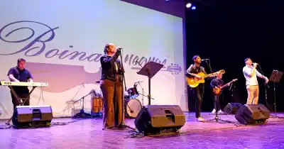 E'Changos, Boinas Negras y Alan Montecino: la noche en que Tunuyán llenó su auditorio