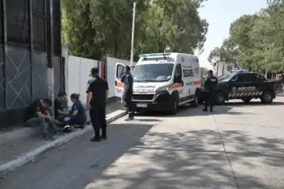 Los atacaron a golpes en la vía pública y terminaron en el Hospital Regional