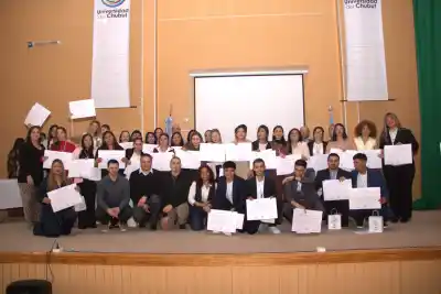 Récord histórico: la Universidad del Chubut ya entregó 153 títulos en 2026