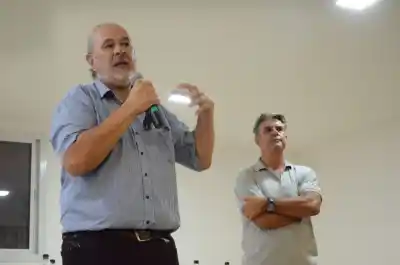 Operativo judicial en San Carlos: allanan la Municipalidad por una trama de firmas falsas