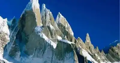 Alerta en El Chaltén: un deslizamiento de 13 millones de m3 amenaza con una crecida del río Fitz Roy