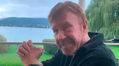Alerta en Hawai: Chuck Norris fue hospitalizado de urgencia tras una emergencia médica