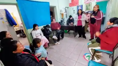 ACV: un taller en La Banda enseña a reconocer las señales de alerta y salvar vidas