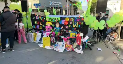 Peloteros, sorteos y merienda: la UOCRA celebró el Día del Niño en el centro