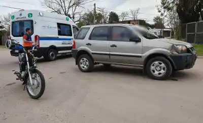 Un joven de 18 años, hospitalizado tras un violento choque en General Pico