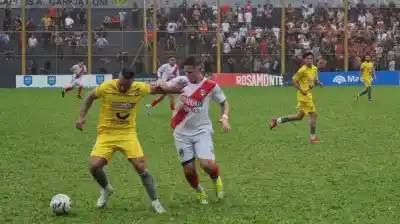 Guaraní festejó en el clásico: 2-0 a Crucero tras nueve años de espera
