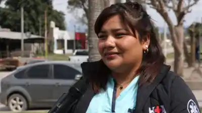 Camila, la enfermera tucumana que venció al cáncer y volvió a su hospital