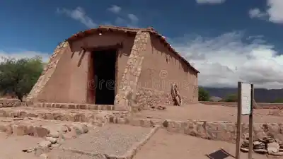 El Zonda golpeó la iglesia más antigua de Catamarca y ya hay plan para restaurarla