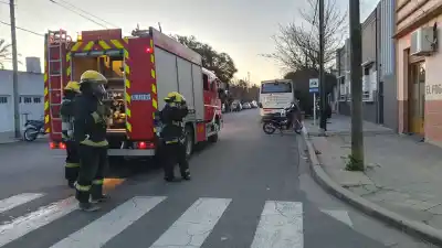 Susto en El Fogón: un principio de incendio movilizó a los bomberos en General Pico