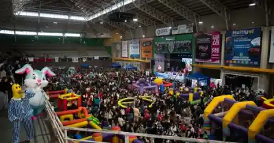 El Gobierno de Santa Cruz celebró Aike Jugar: más de 30 áreas estatales en una jornada para las infancias