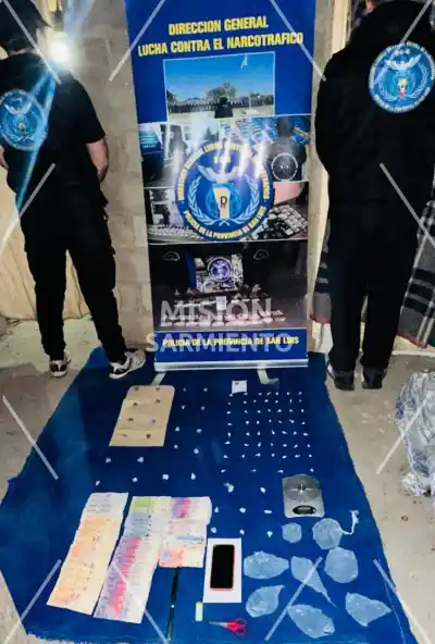 Cocaína y marihuana por casi $1 millón: allanaron un centro de venta de drogas en San Francisco
