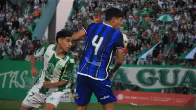 El golazo de Bebo Pérez no alcanzó: Unión y Desamparados empataron 1-1 en un partido caliente
