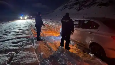 Tres familias varadas en la nieve: el rescate que coordinó hasta el intendente