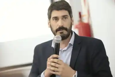 Nicolás Land, el candidato con más chances para la Secretaría Electoral