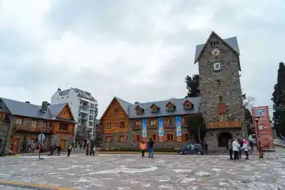 Bariloche: la Carta Orgánica que exige el 60% de los vecinos que lucha por llegar a fin de mes