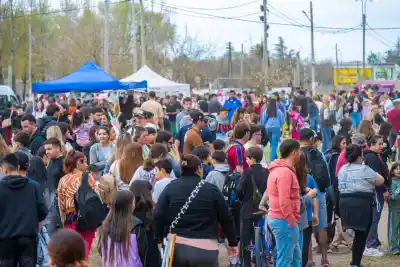 Más de 100 niños en escena: así se vivió el Festival de las Infancias en General Pico