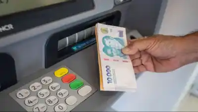 Sueldos de agosto: quiénes cobran primero y cuándo