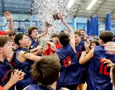 Santa Fe, otra vez campeón: los pibes de U13 gritaron campeón en un final agónico
