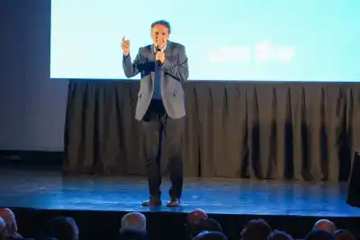 Katopodis lanzó en Tandil un plan que busca cambiar el rumbo de la provincia: “Que empiecen a ser protagonistas”