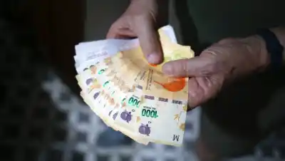 Cerca del 1,5%: la inflación de agosto marcaría un nuevo piso en la era Milei