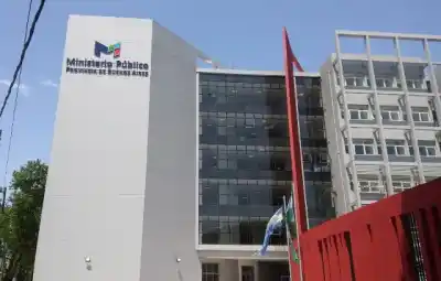 Piden juicio para el hombre que mató a su vecino de un tiro en la cabeza en Budge