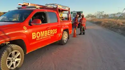 Una mujer herida tras un choque de motos en la colectora de la Ruta 38